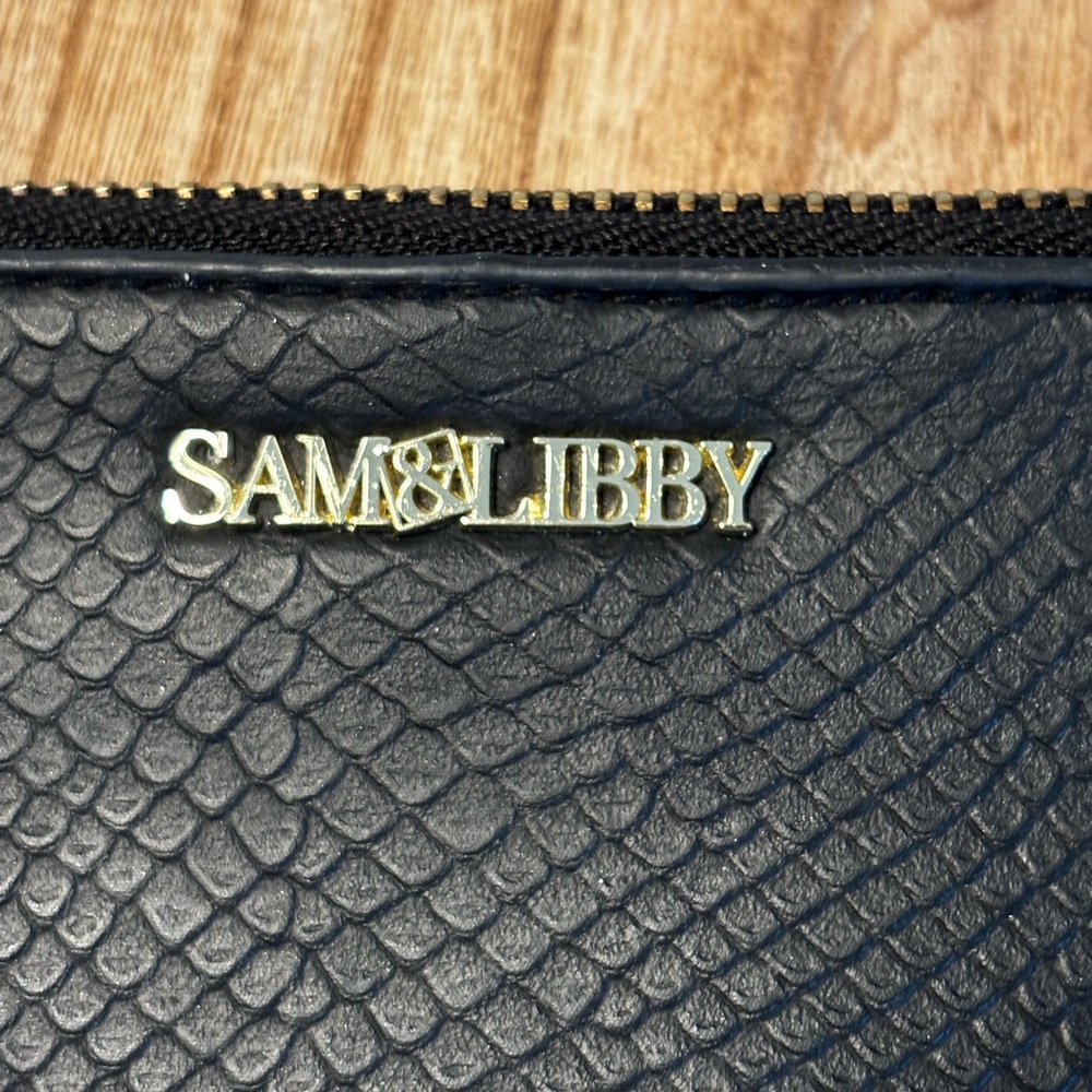 Sam & Libby Black Textured clutch Purse Y2K,  EUC!